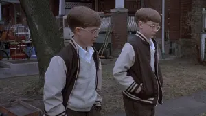 Задник к фильму "Связанные насмерть" #238088