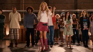 Задник к фильму "Классный мюзикл 3: Выпускной" #505401