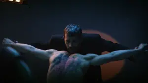 Задник к фильму "Человек, который продал свою кожу" #437637