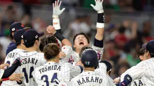 Задник к фильму "戦いの向こう 侍たちの記録 2026 WORLD BASEBALL CLASSIC" #847283