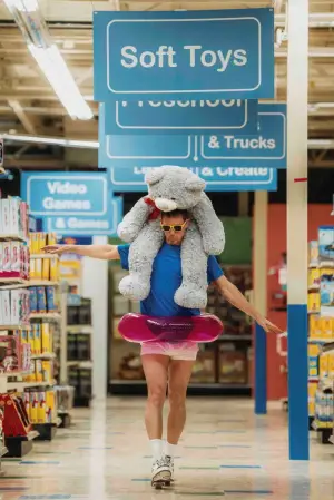 Постер к фильму "Грабитель с крыши" #518290