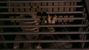 Задник к фильму "Оно живо" #446884