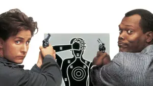 Задник к фильму "Заряженное оружие" #308340