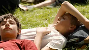 Задник к фильму "Близко" #716952