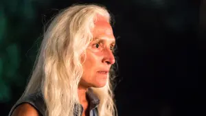 Задник к фильму "Мэнди" #298131