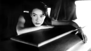 Задник к фильму "Поцелуй со смертью" #496597