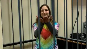 Задник к фильму "Politzek, les voix qui défient le Kremlin" #773660