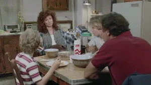 Задник к фильму "На холостом ходу" #390222