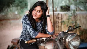 Задник к фильму "777 Чарли" #418946