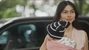 Задник к фильму "La Tahzan: Cinta, Dosa, Luka..." #672920