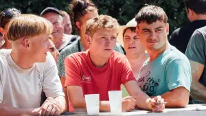 Задник к фильму "Святая корова" #633835