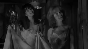 Задник к фильму "Ребенок паука" #462380