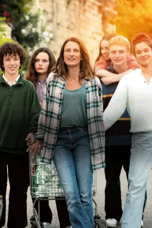 Постер к фильму "Тони и её семья" #381488