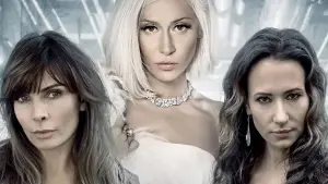 Задник к фильму "Женщины мафии 2" #441299