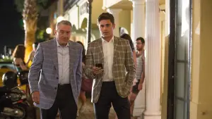 Задник к фильму "Дедушка лёгкого поведения" #320836