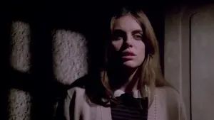 Задник к фильму "Дом на краю кладбища" #296716