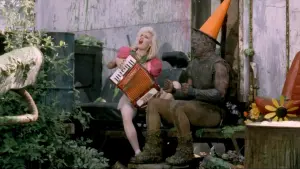 Задник к фильму "Токсичный мститель 3: Последнее искушение Токси" #381933