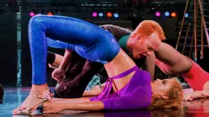 Задник к фильму "Шоу-гёлз" #606748