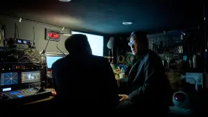 Задник к фильму "Лобби" #535117