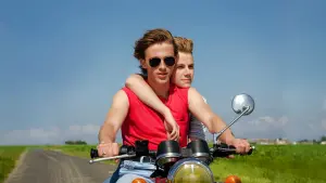 Задник к фильму "Лето