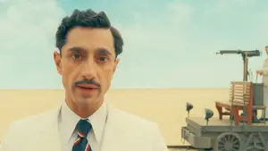 Задник к фильму "Финикийская схема" #568227