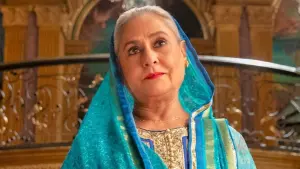 Задник к фильму "Рокки и Рани. История любви" #380612