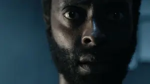 Видео к фильму В клетке | В клетке - Русский трейлер (2021)