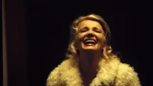 Задник к фильму "Женщина не в себе" #754125