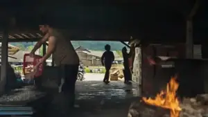 Задник к фильму "Maryam: Janji dan Jiwa yang Terikat" #578826