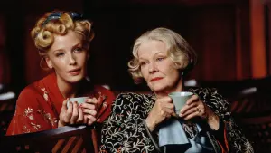 Задник к фильму "Миссис Хендерсон представляет" #407052