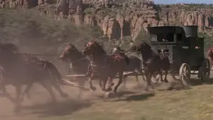 Задник к фильму "Военный фургон" #389232