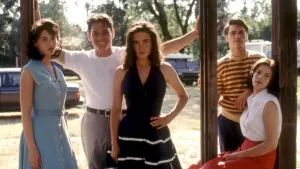 Задник к фильму "Выдуманная жизнь Эбботов" #336776