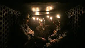 Задник к фильму "Спуск в бездну" #694529