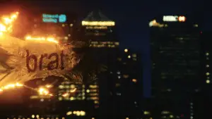 Задник к фильму "Момент" #516643