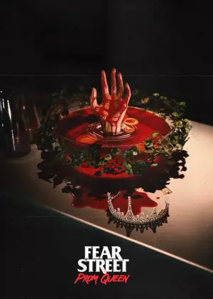 Постер к фильму "Улица страха: Королева красоты" #587316