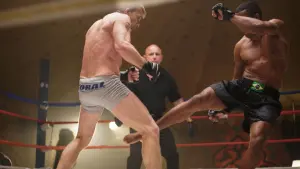 Задник к фильму "Рожденный чемпионом" #380344