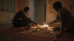 Задник к фильму "Его дом" #284875