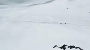 Задник к фильму "Снежное братство" #686983