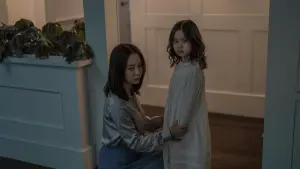 Задник к фильму "Незваный гость" #395381