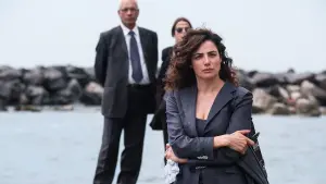 Задник к фильму "Неаполь под пеленой" #298221