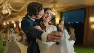 Задник к фильму "Игра вдовы" #607979