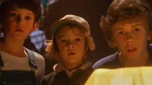 Задник к фильму "Инопланетянин" #578229