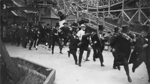 Задник к фильму "Антракт" #497678