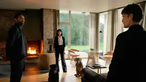 Задник к фильму "Терзаемые" #811978