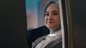 Задник к фильму "La Tahzan: Cinta, Dosa, Luka..." #672824