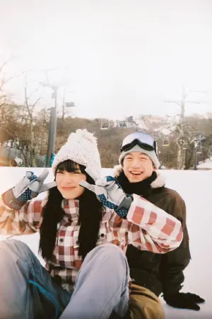 Постер к фильму "Последние 10 лет" #322716