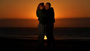 Задник к фильму "Разбитые сердца" #600809