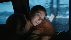 Задник к фильму "Паранормальное явление: Ближайшая родня" #325884