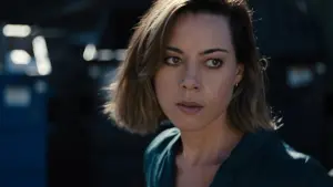 Задник к фильму "Преступница Эмили" #263831