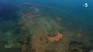 Задник к фильму "Iznik, les mystères de la basilique engloutie" #197466